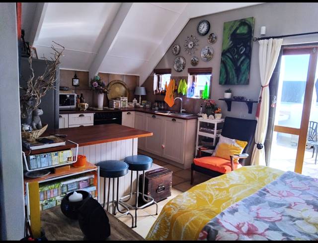 3 BEDROOM HOUSE FOR SALE IN JACOBSBAAI